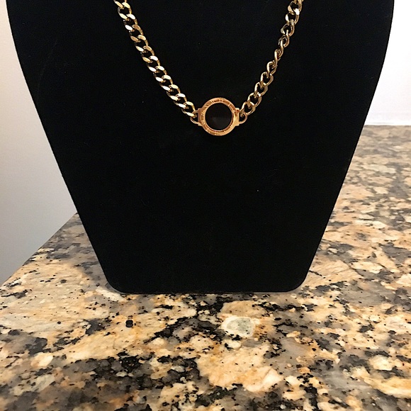 NEW! Reversible Necklace. Black/White. - Picture 7 of 12